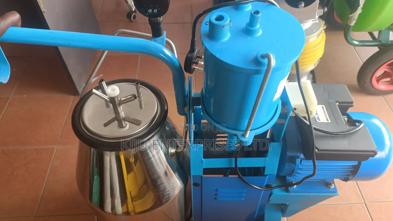 Tlac Single Bucket Milking Machine for Sale in Nairobi