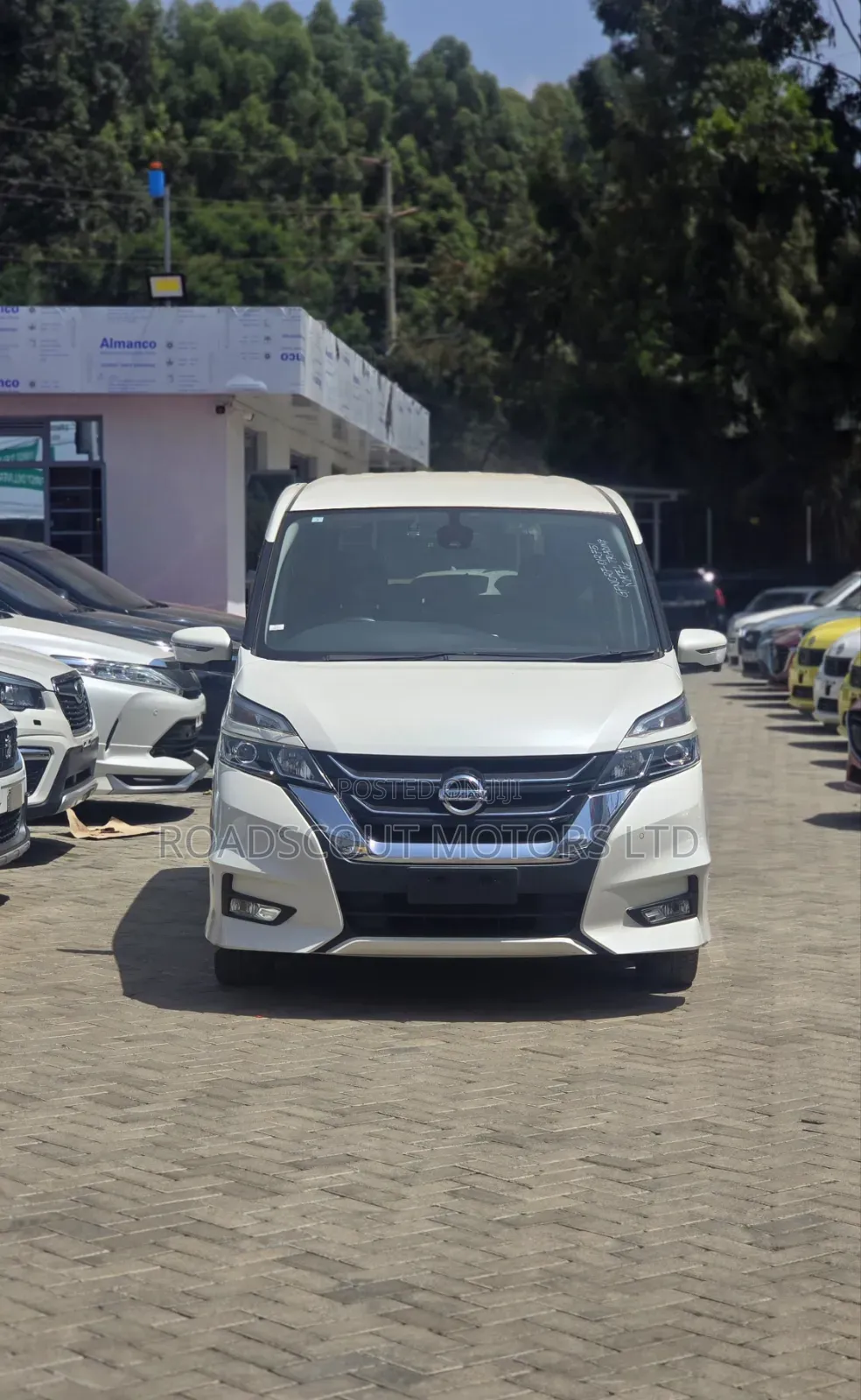 Nissan Serena 2019 White