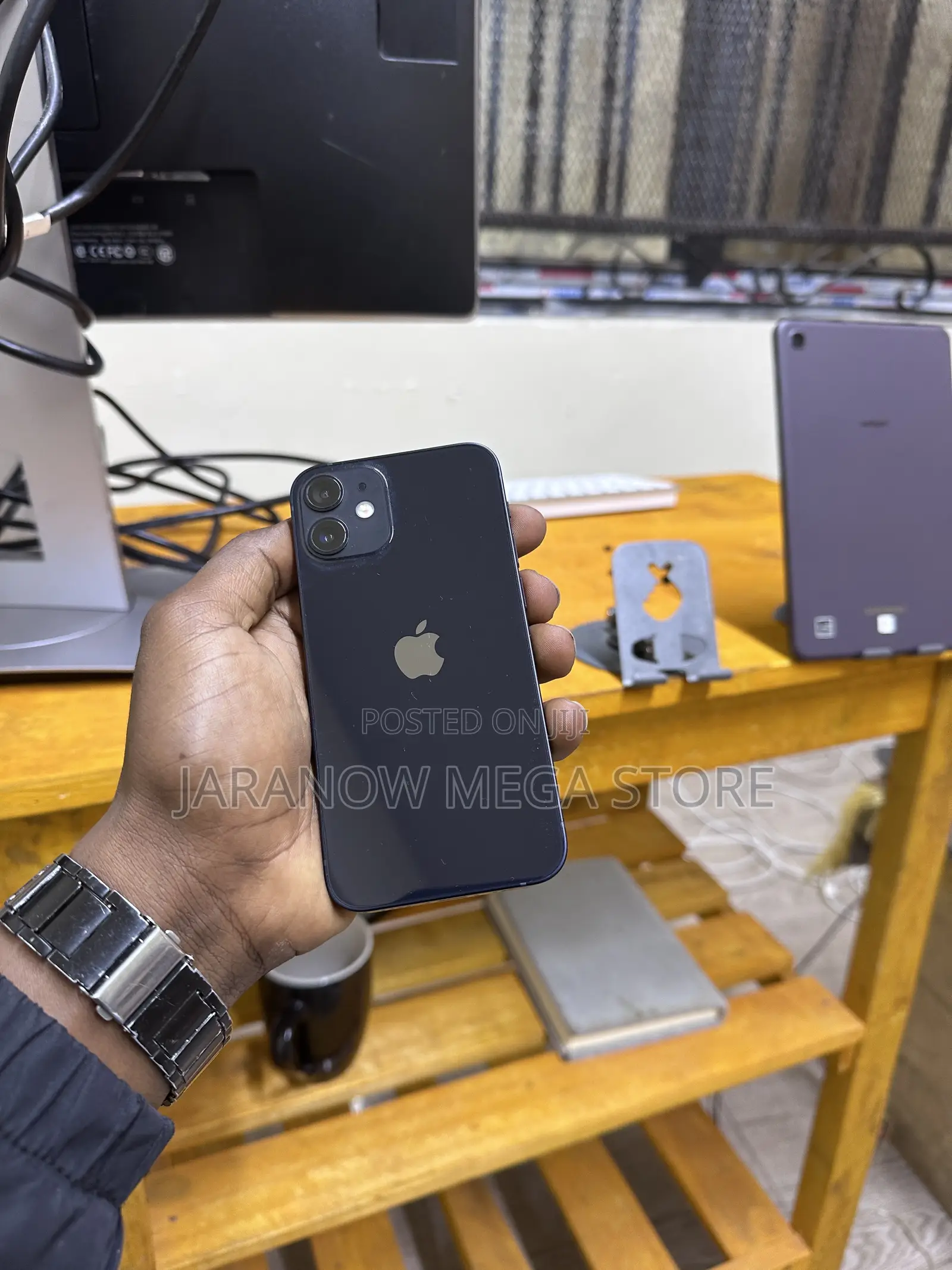 Apple iPhone 12 mini 64 GB Black
