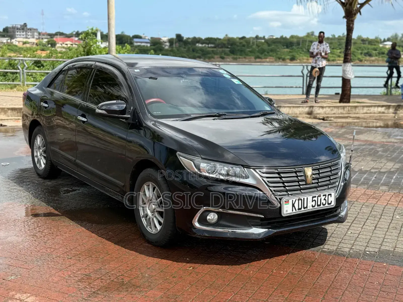 Toyota Premio 2018 Blue