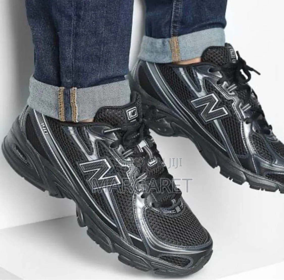 New Balance 740