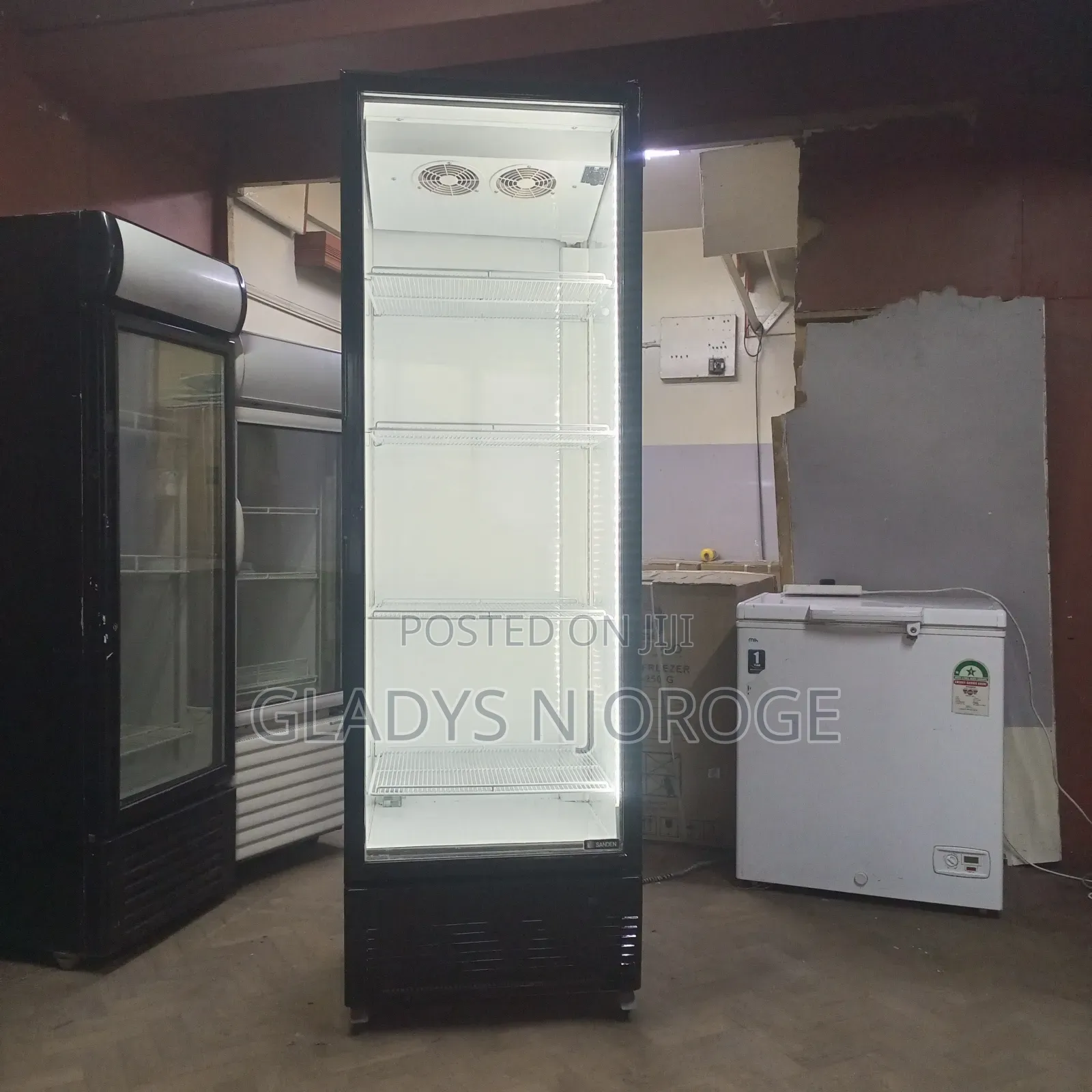 Display Fridge ( Energy Saving)
