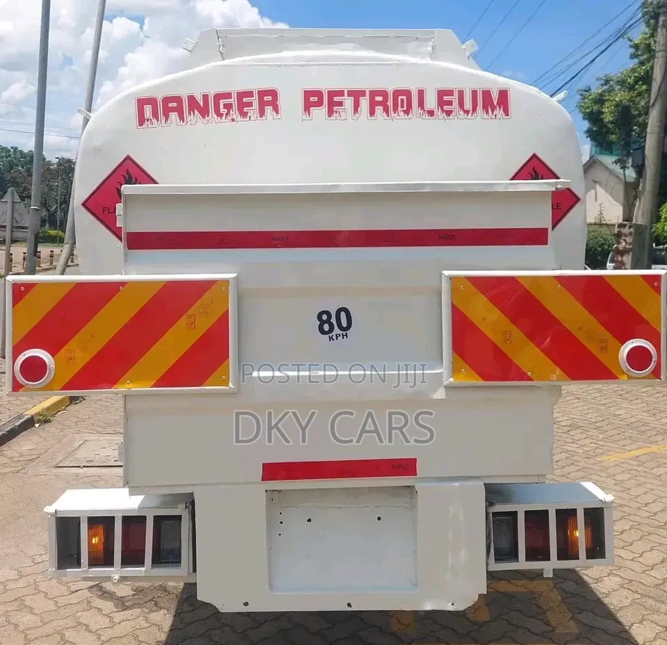 Isuzu Frr90 Tanker