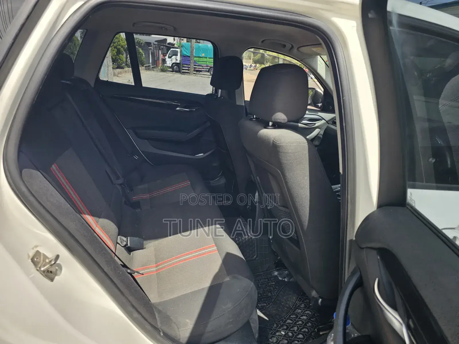 BMW X1 sDrive28i 4dr SUV (2.0L 4cyl Turbo 8A) 2014 White