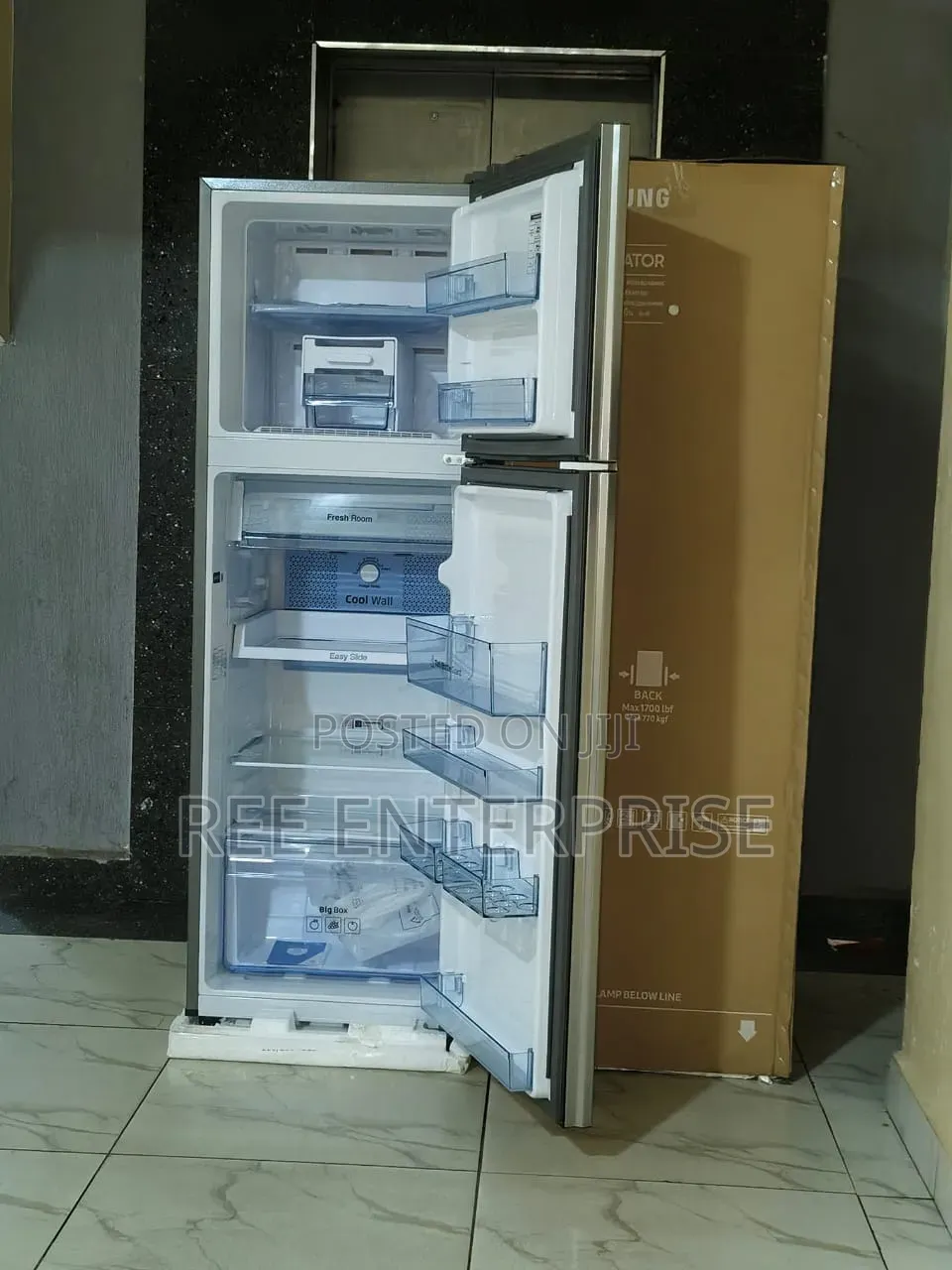 Samsung Fridge, Top Mount Freezer 2 Door, No Frost, 253