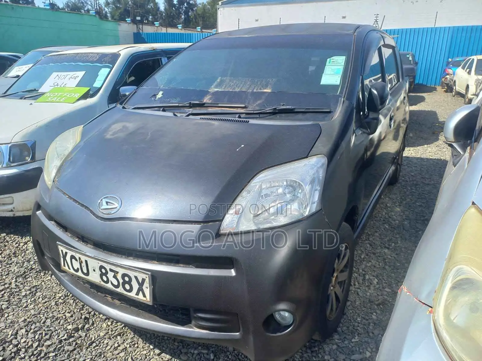 Daihatsu Boon 2011 Black