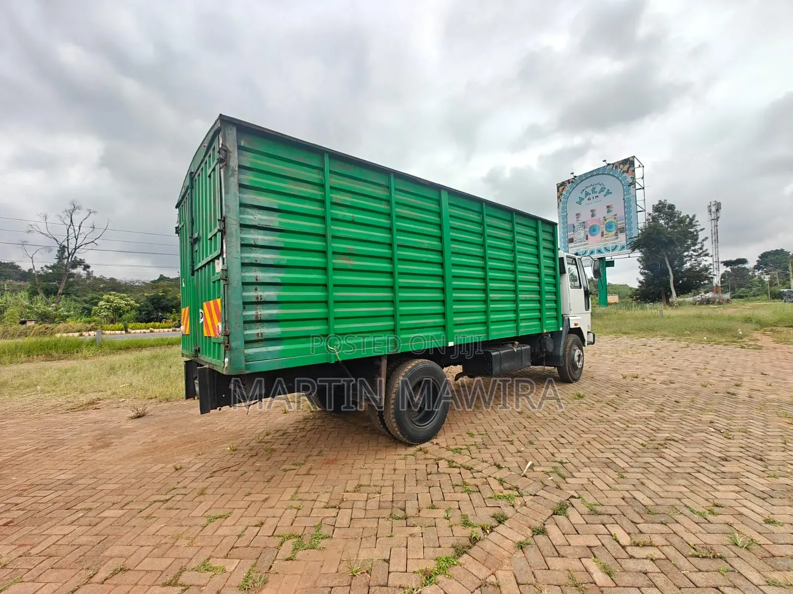 Ashok Leyland Lorry