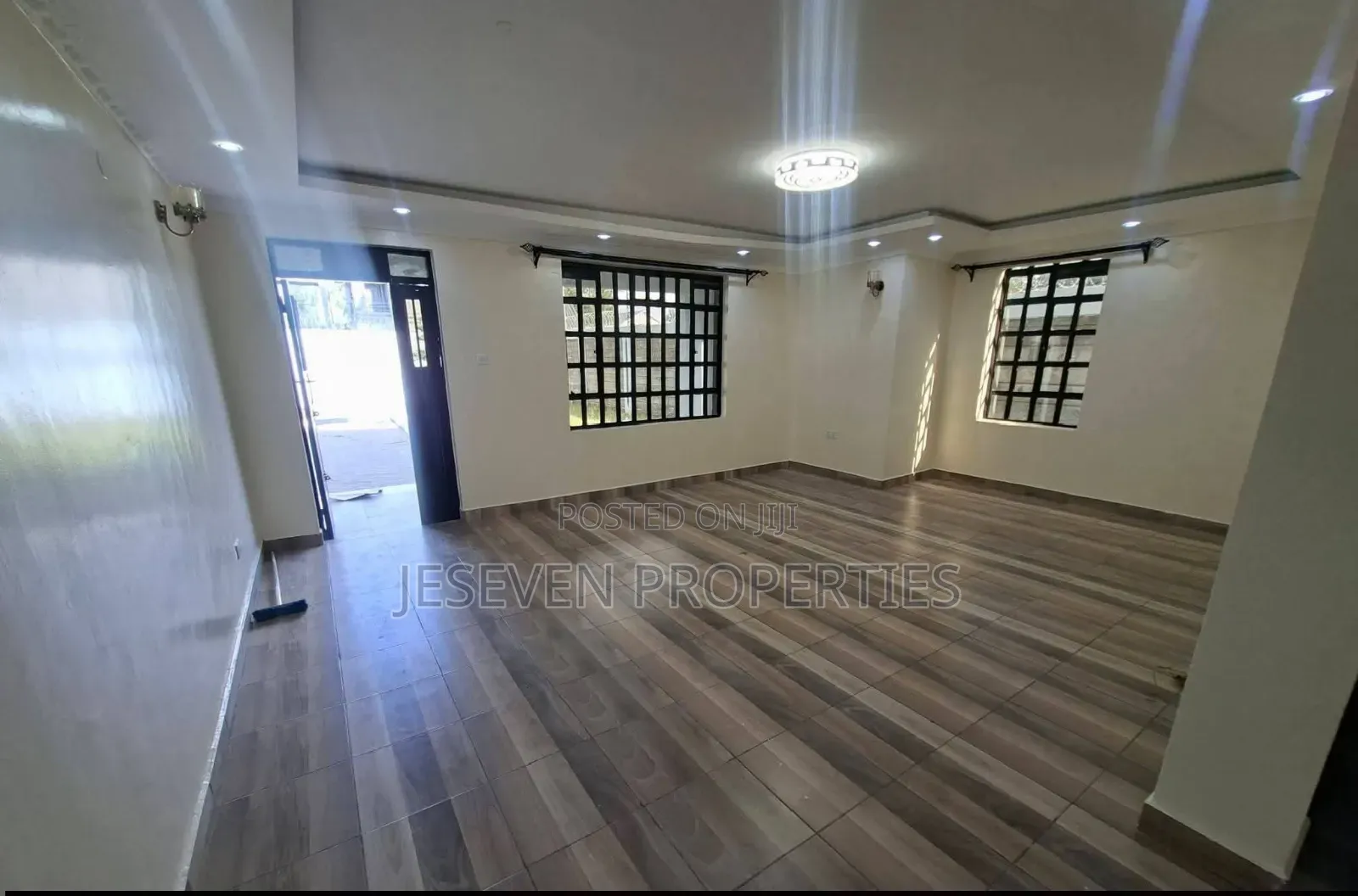 5bdrm Mansion in Syokimau, Gateway Mall Area for rent