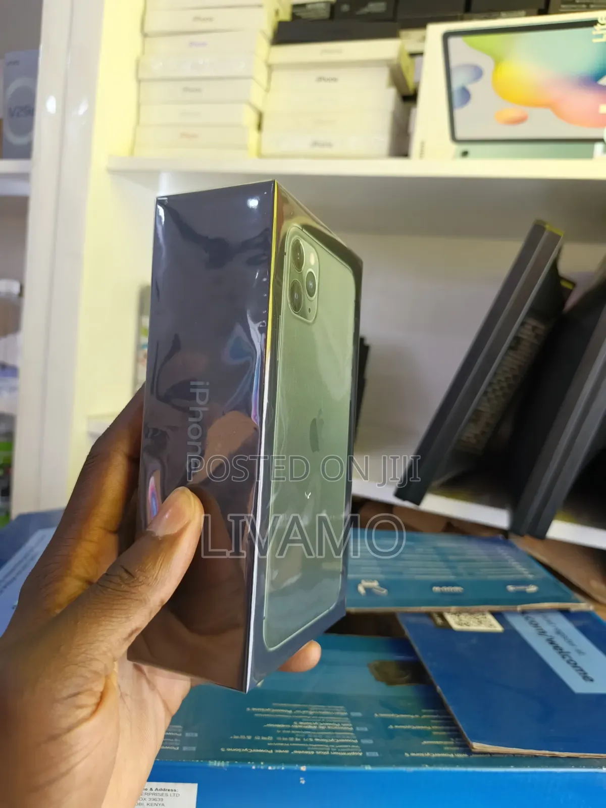 New Apple iPhone 11 Pro Max 256 GB Black