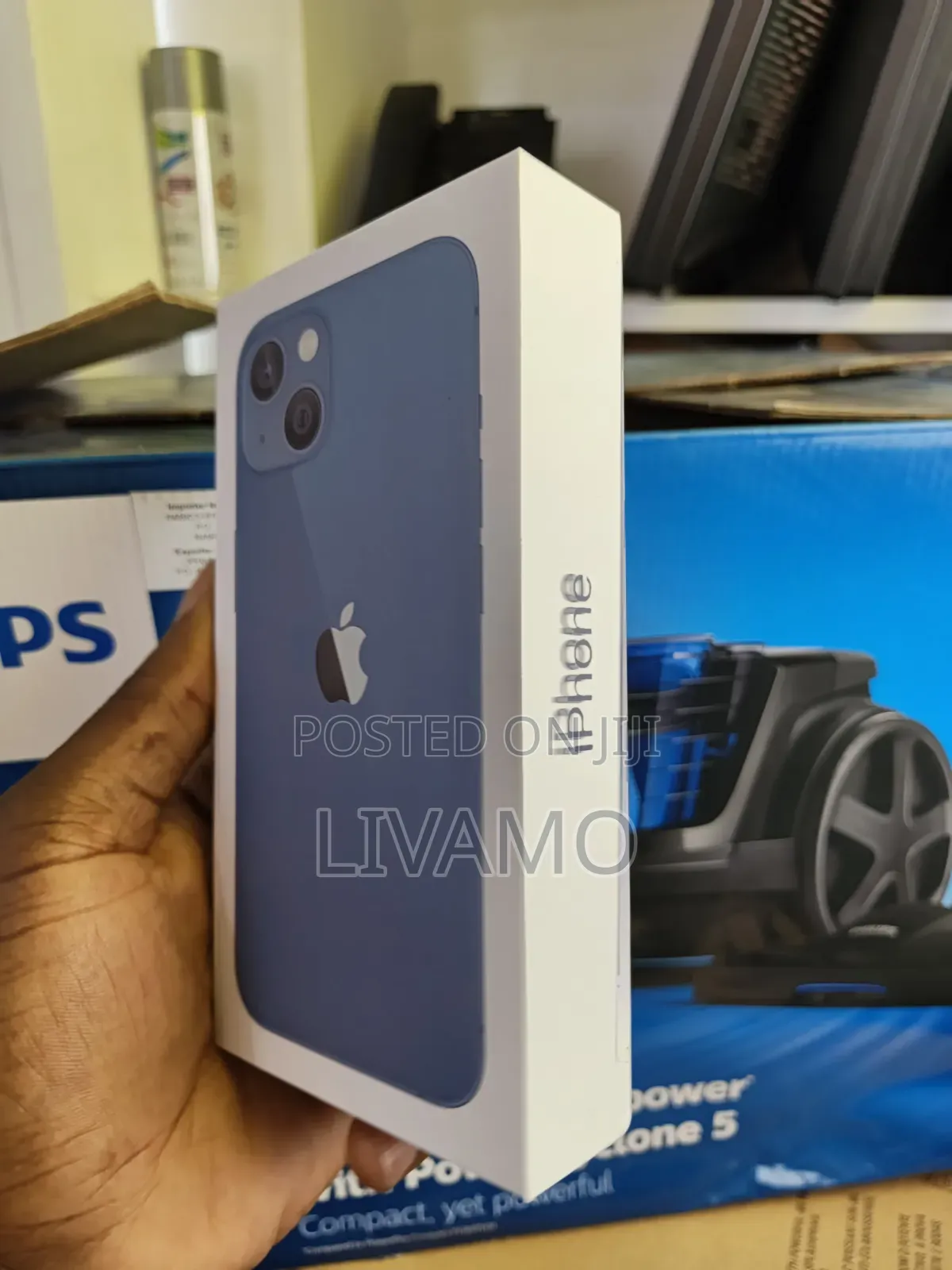 New Apple iPhone 13 128 GB Blue