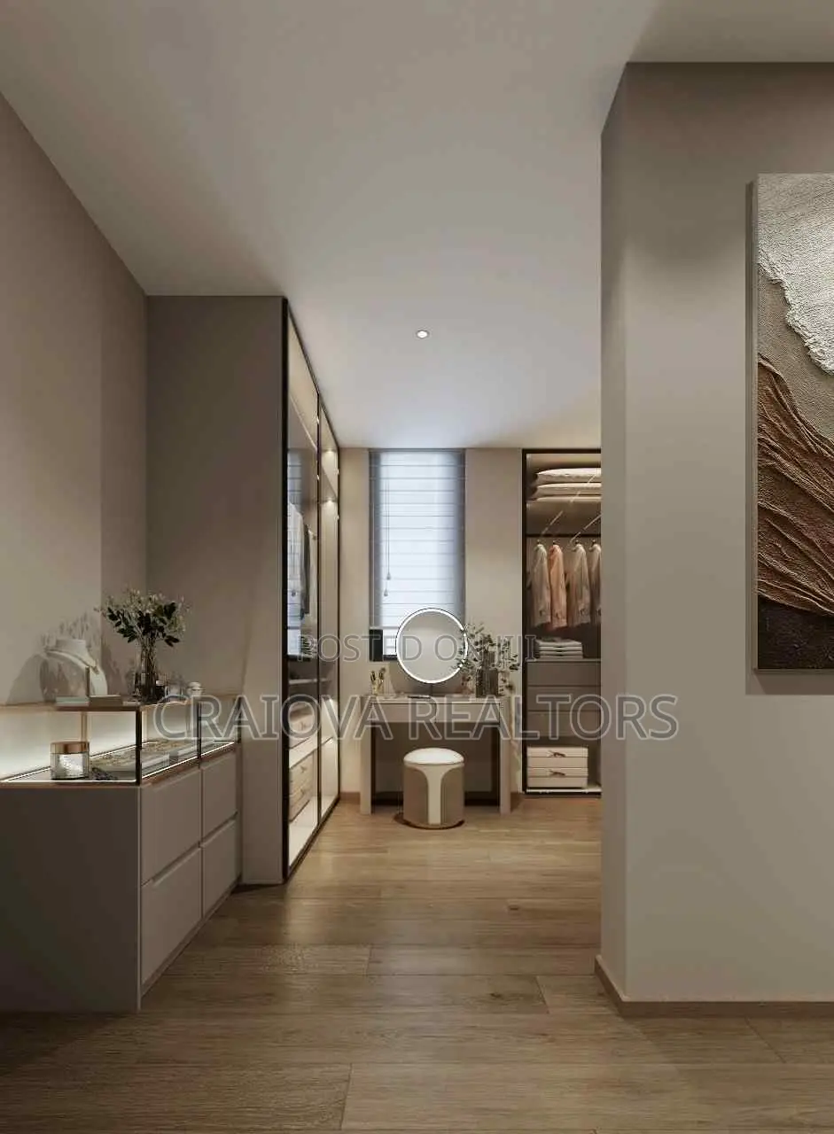 5bdrm Apartment in Hurlingham for sale