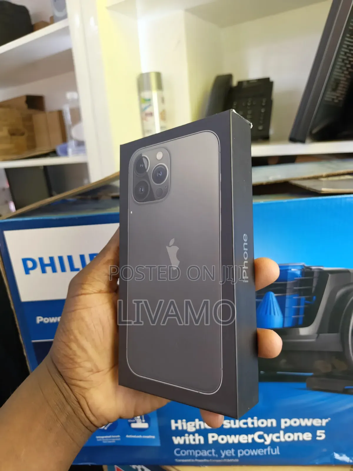 New Apple iPhone 11 Pro Max 256 GB Black