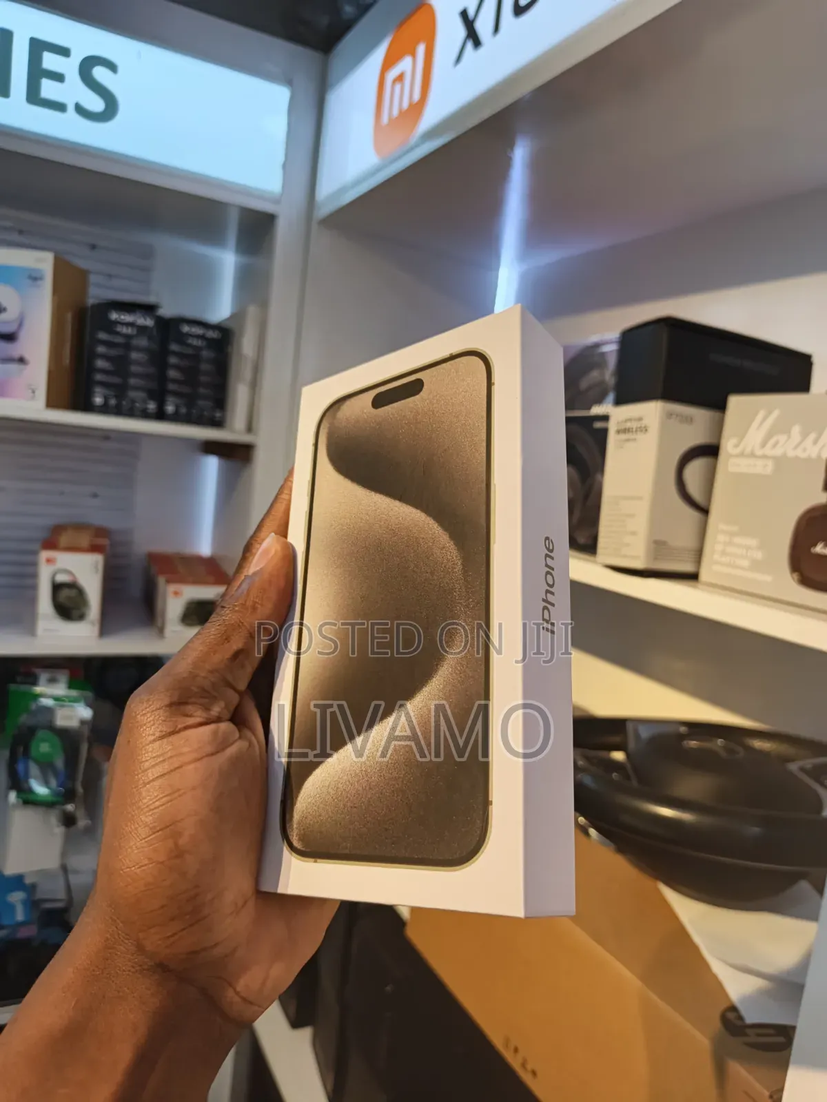 New Apple iPhone 15 Pro Max 256 GB Silver
