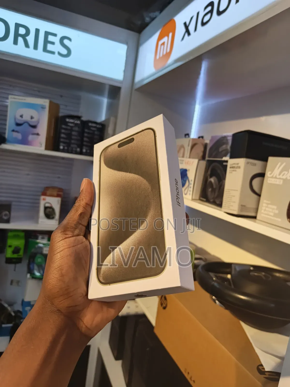 New Apple iPhone 15 Pro Max 256 GB Silver