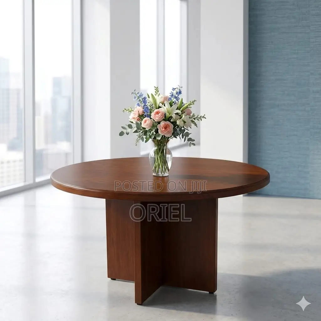 Conference Tables : Round Conference Office Meeting Table
