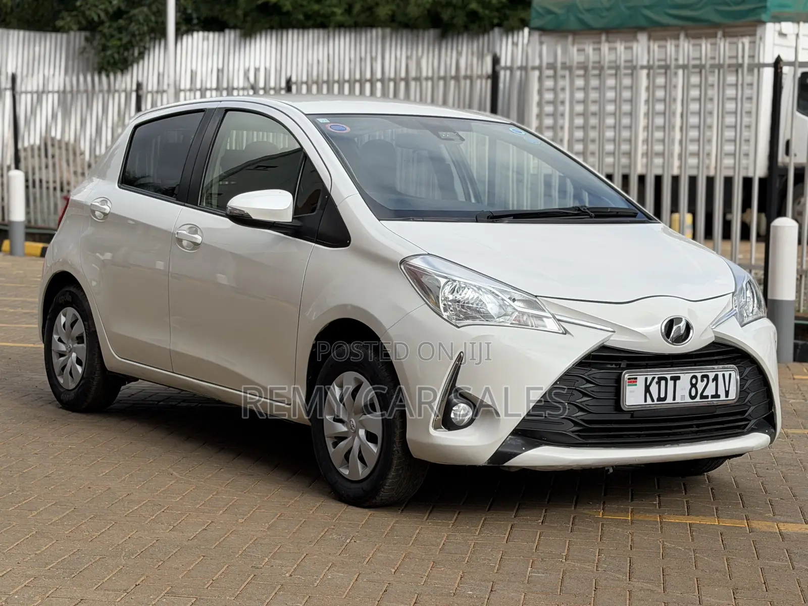 Toyota Vitz 2019 White