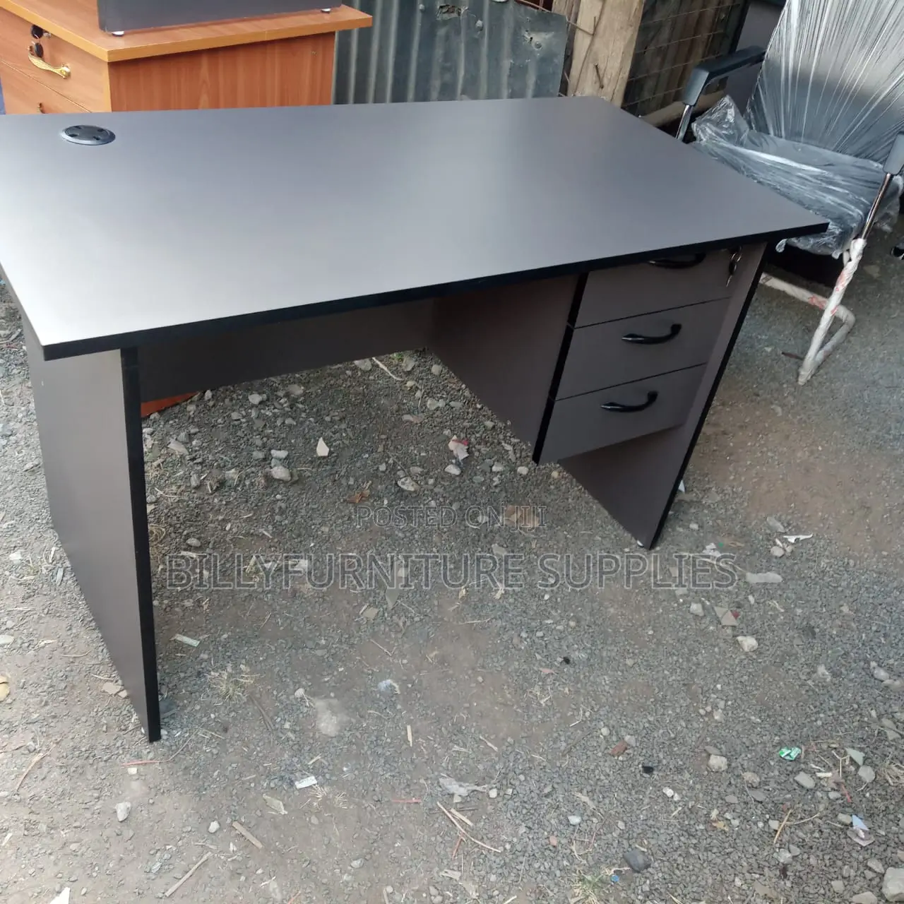 Best 1.2m Office Desk Nairobi Kenya – Durable Office Furniture