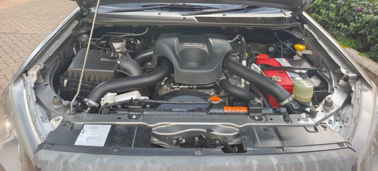 Isuzu D-MAX 2021 Gray