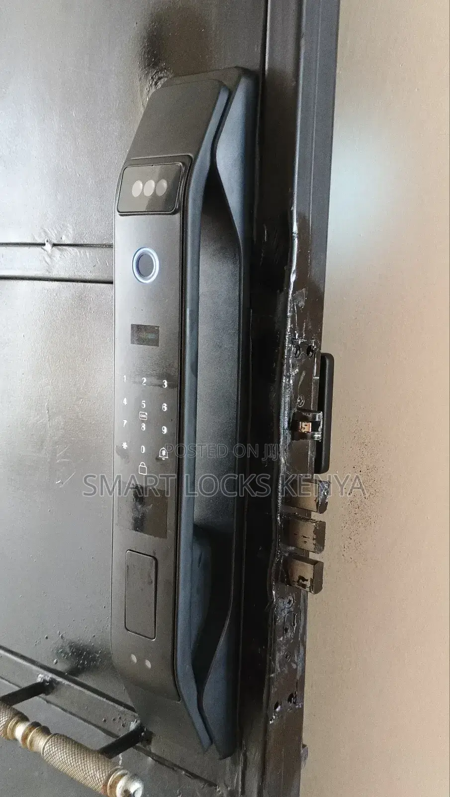 Tuya Wifi Smart Door Lock With 3d Fcae Recognition Fingerprints
