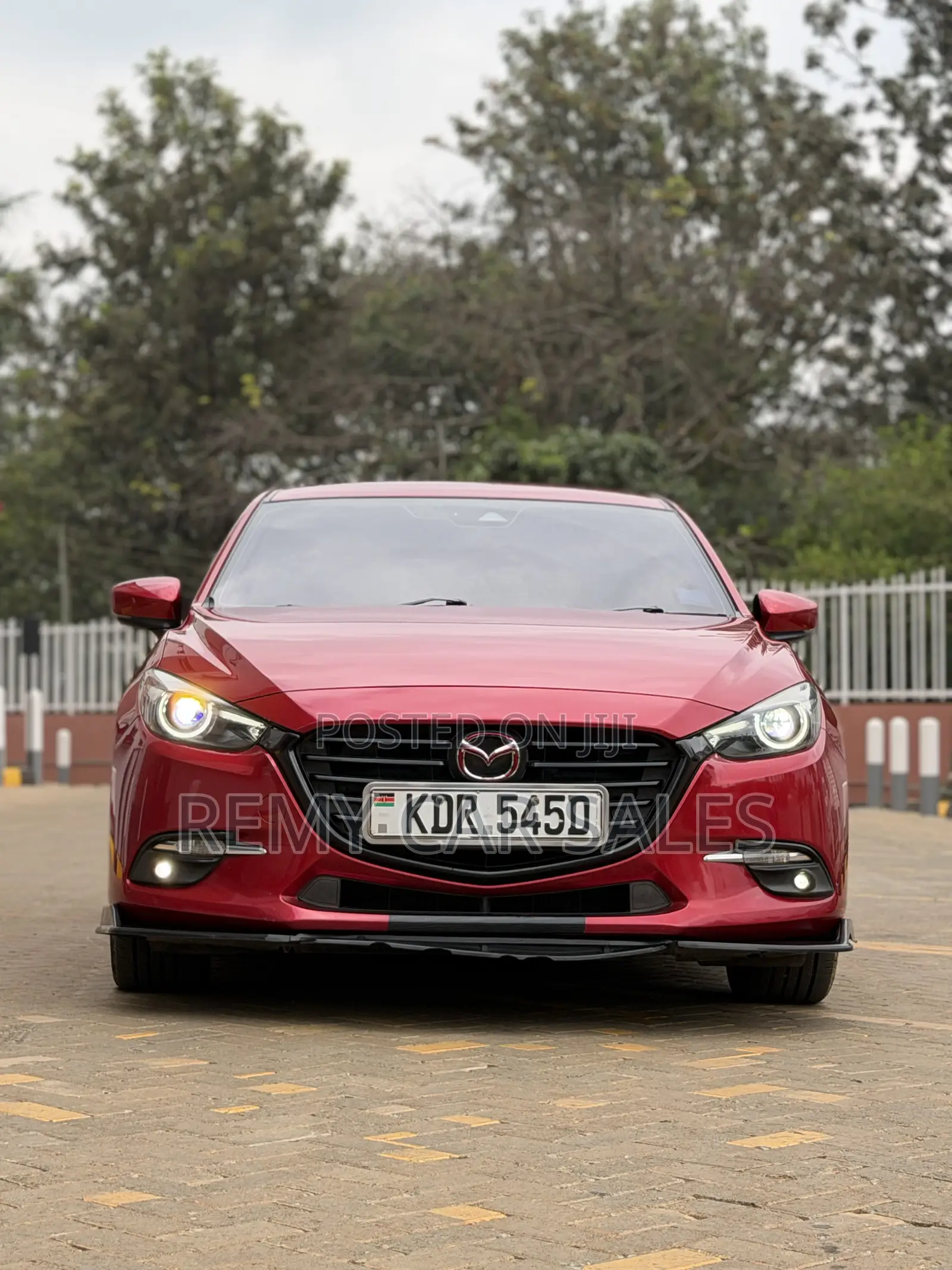 Mazda Axela 2017 Red
