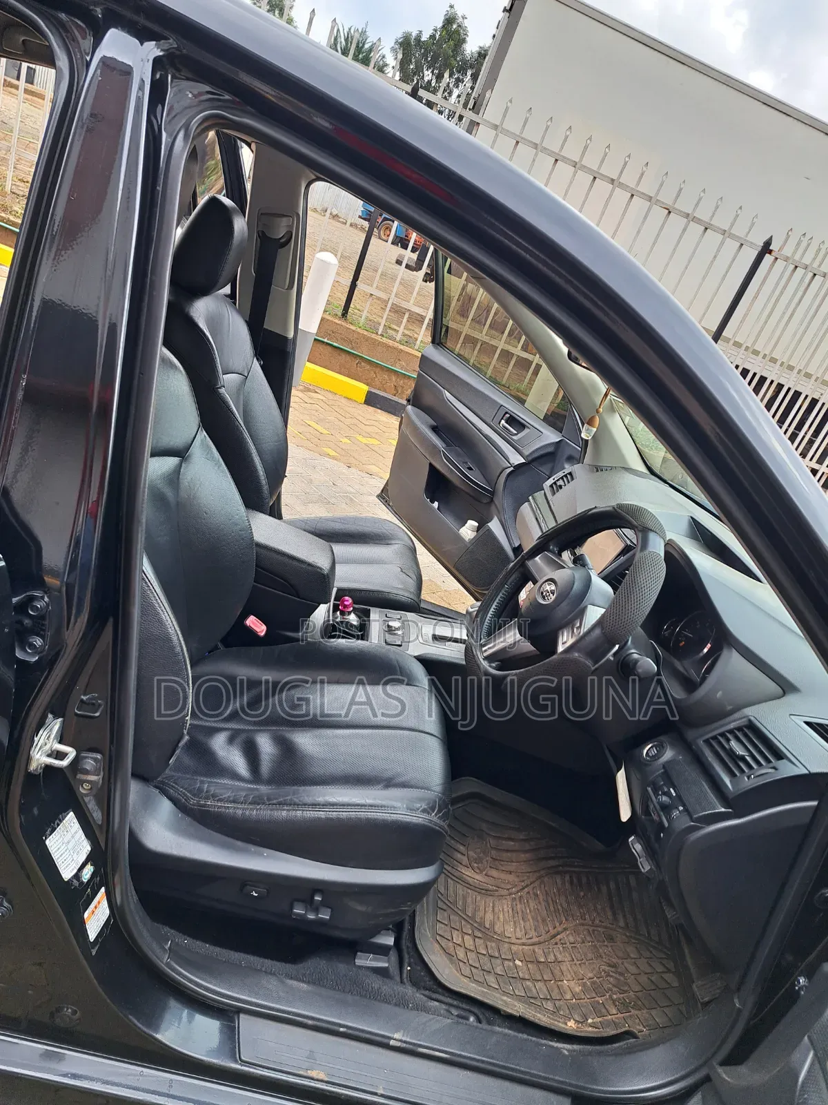 Subaru Legacy 2.5i Limited Sedan 2012 Black
