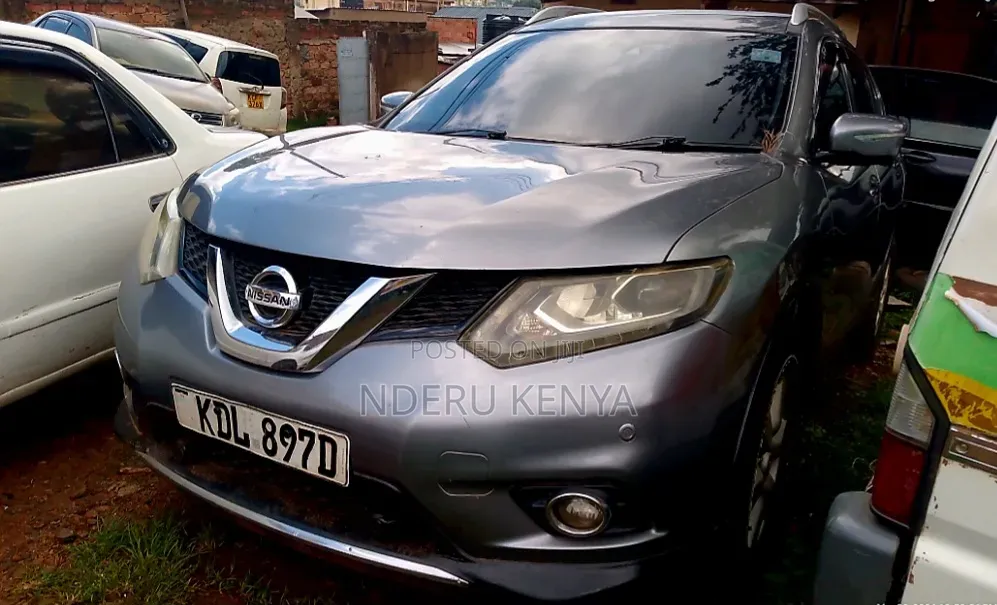 Nissan X-Trail 2.0 Petrol AWD 2014 Gray