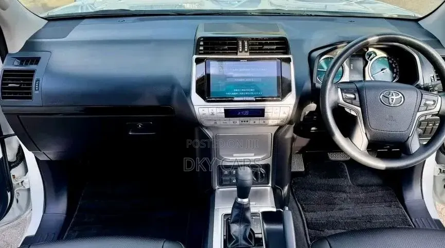 Toyota Land Cruiser Prado 2020 Pearl