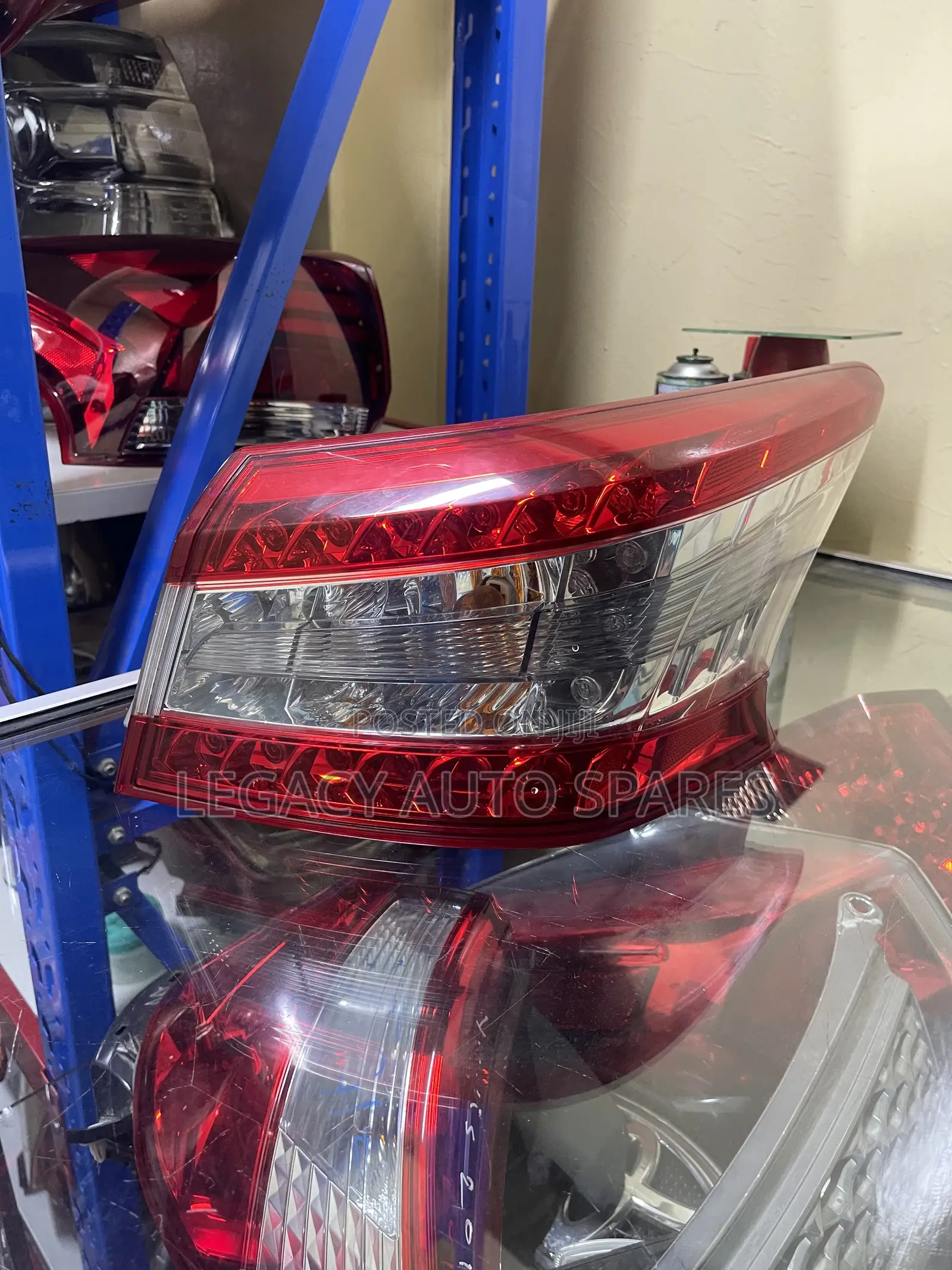 Nissan Sylpy Taillight Available