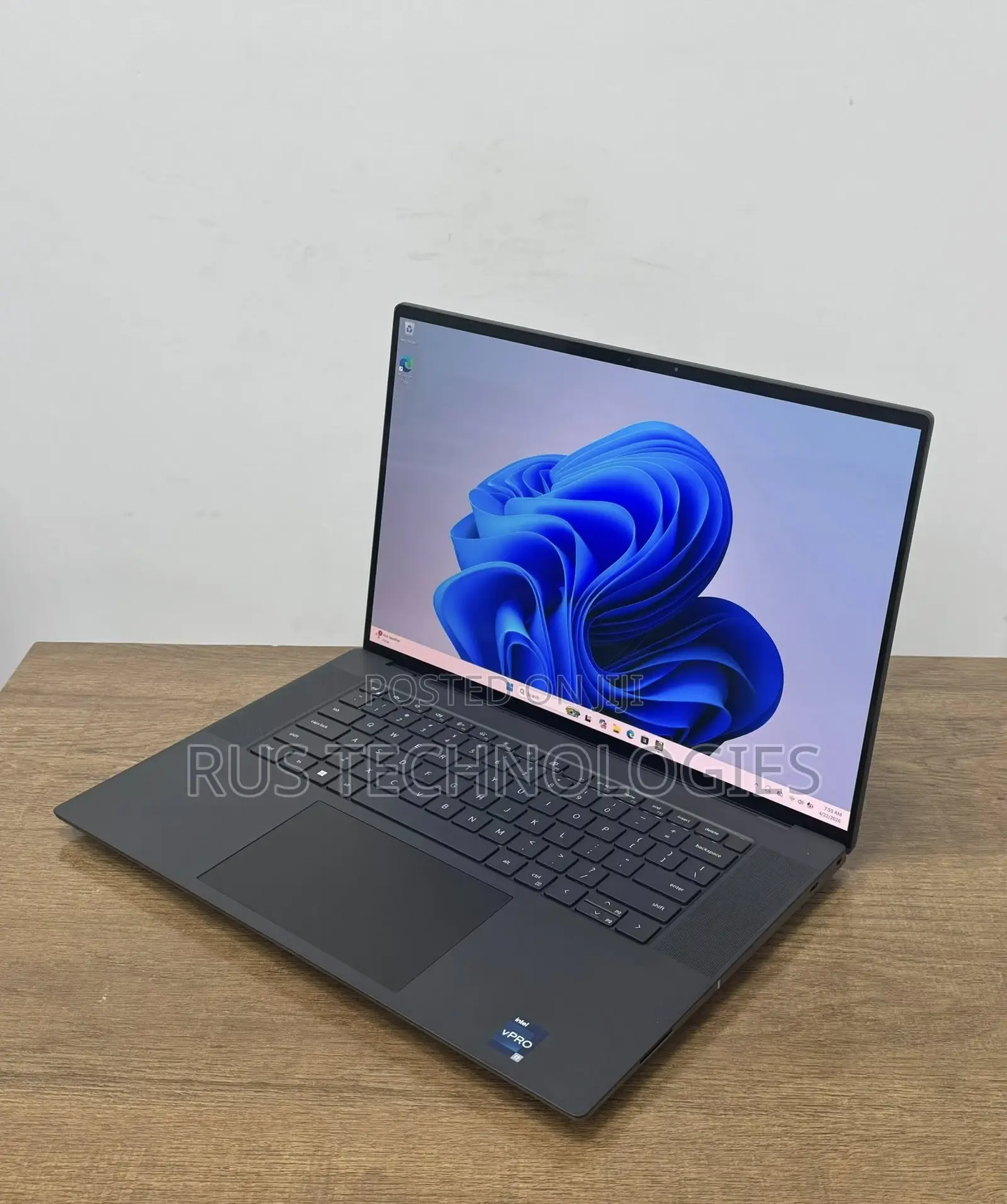 Laptop Dell Precision 5680 64GB Intel Core i7 SSD 512GB