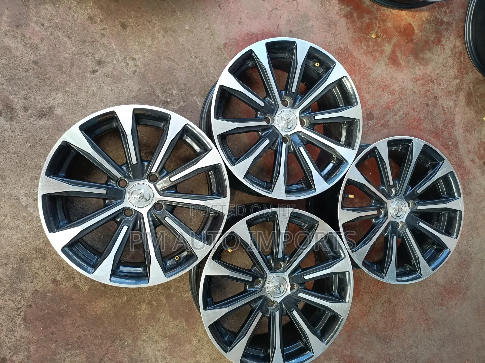 Toyota Fielder Rims 15inch