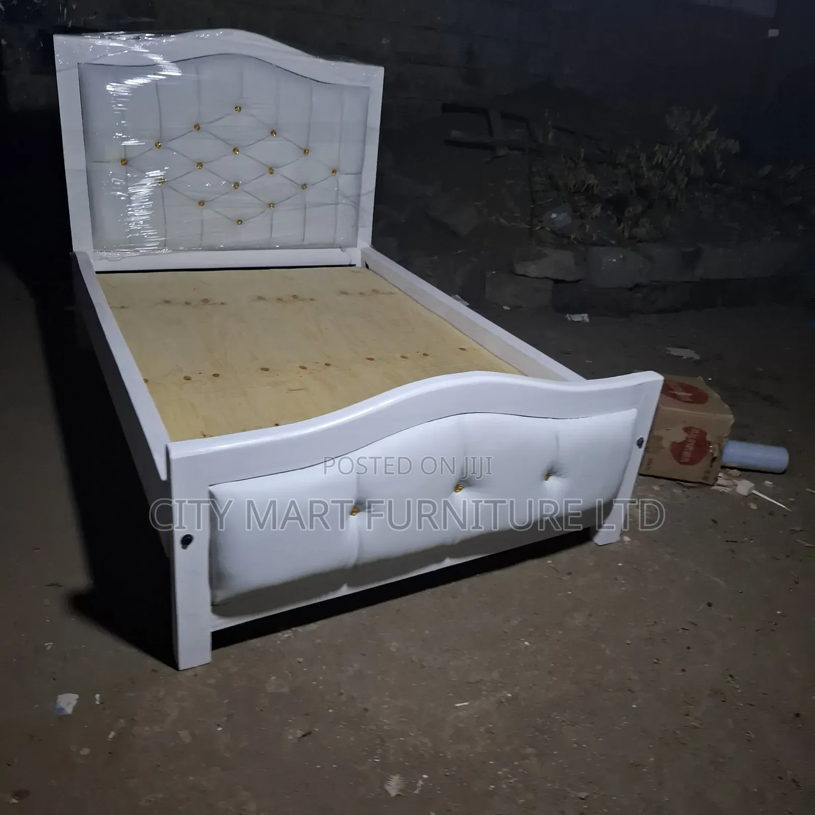 Flexy Modern Mocket Beds on Offer!