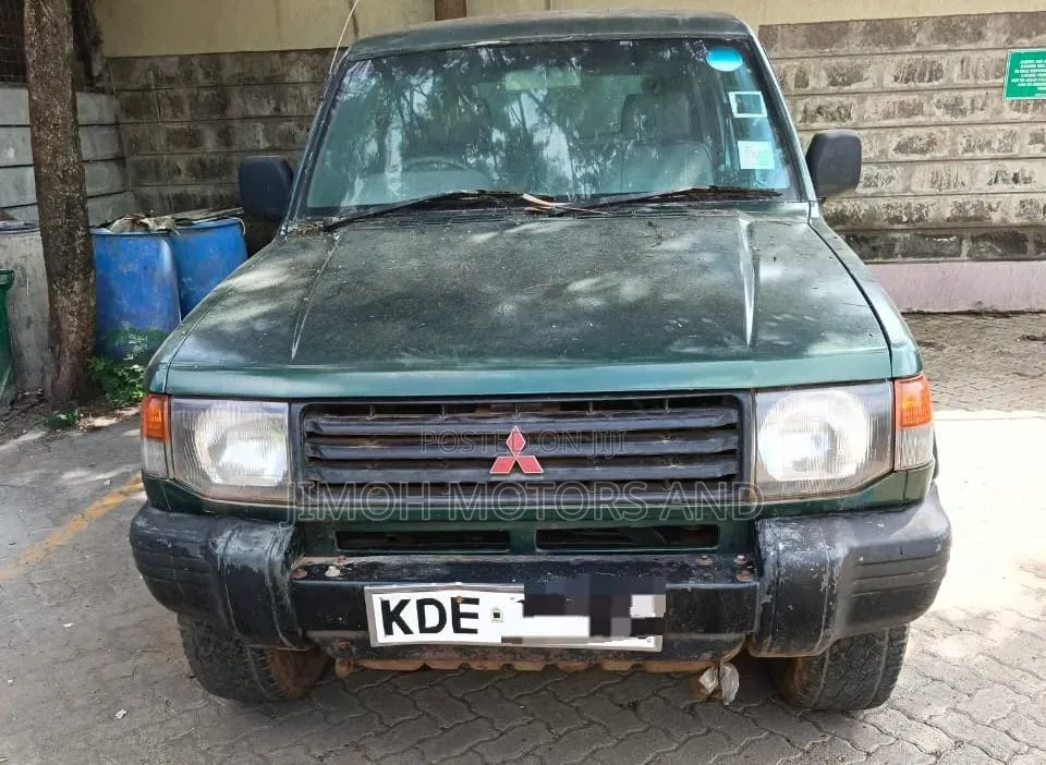 Mitsubishi Pajero 2008 Green