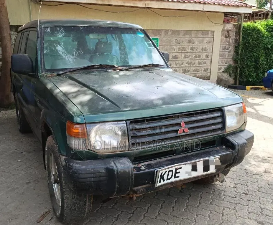 Mitsubishi Pajero 2008 Green