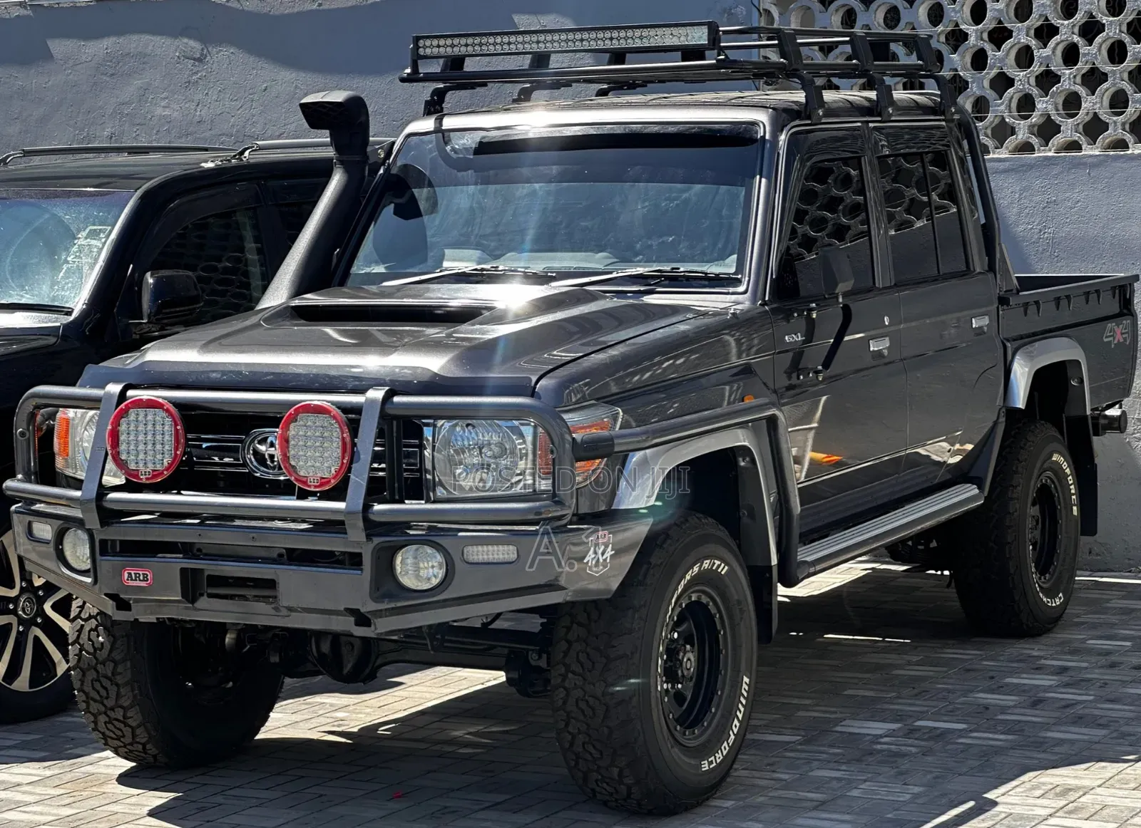 Toyota Land Cruiser 4.5 V8 GXR 2019 Gray
