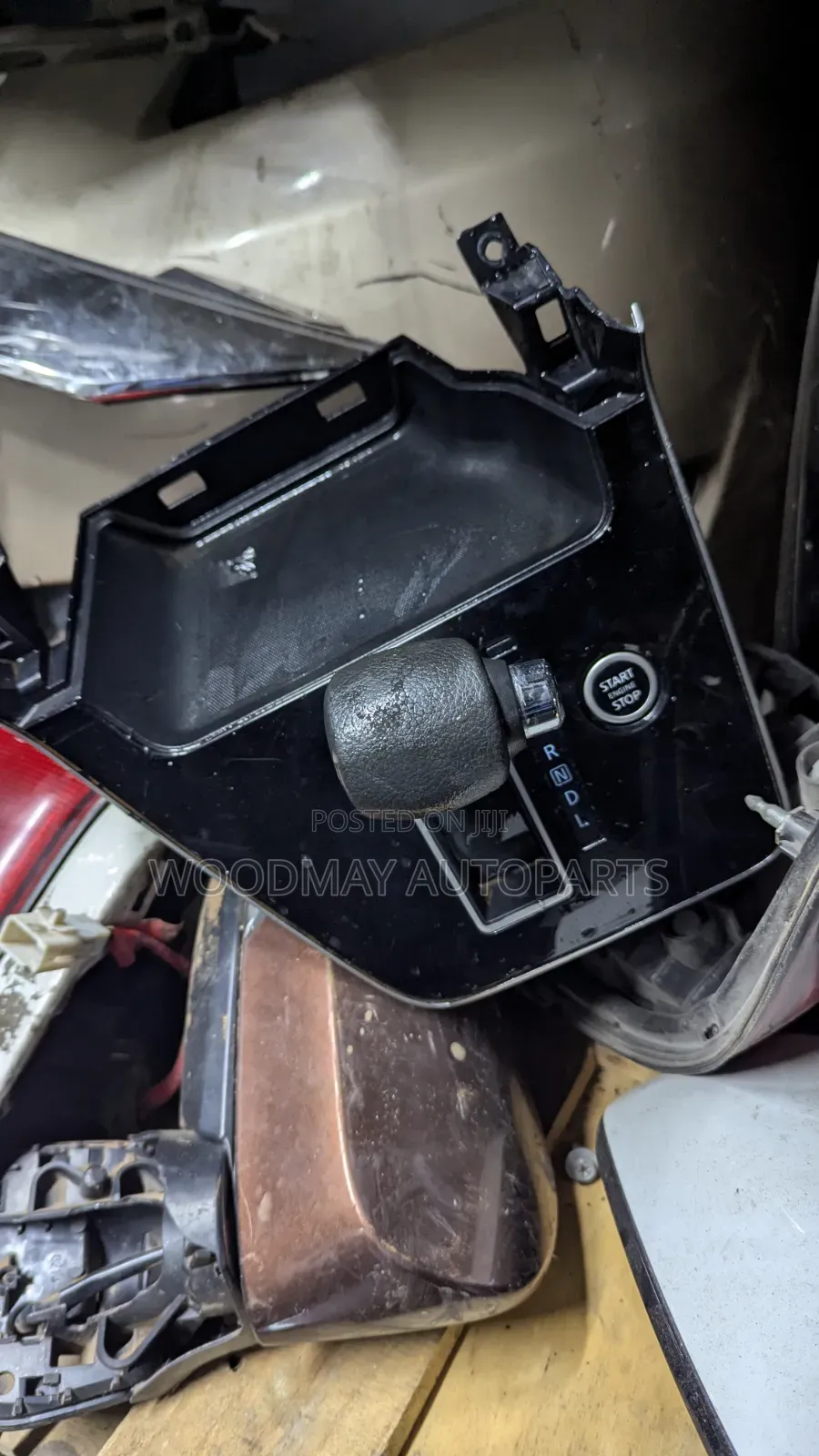 Nissan Serena 2018 Gear Selector Lever