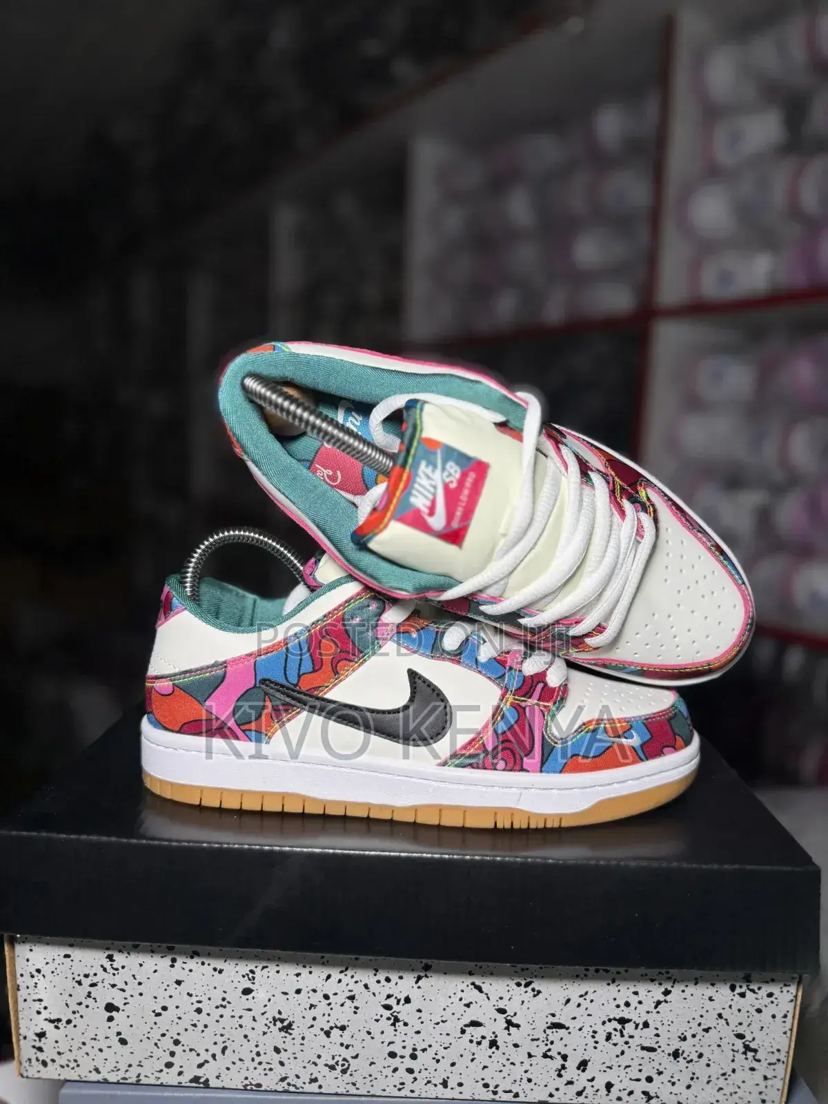 Nike Sb Dunk Low Pro X Parra Abstract Art