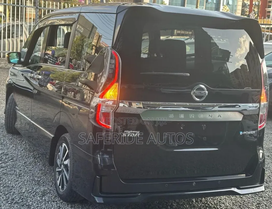 Nissan Serena 2021 Matt Black