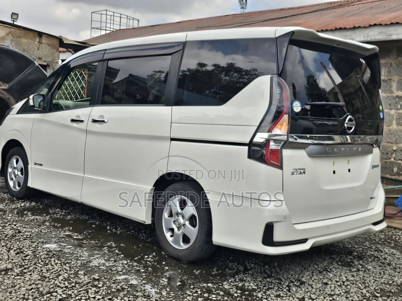 Nissan Serena 2020 White