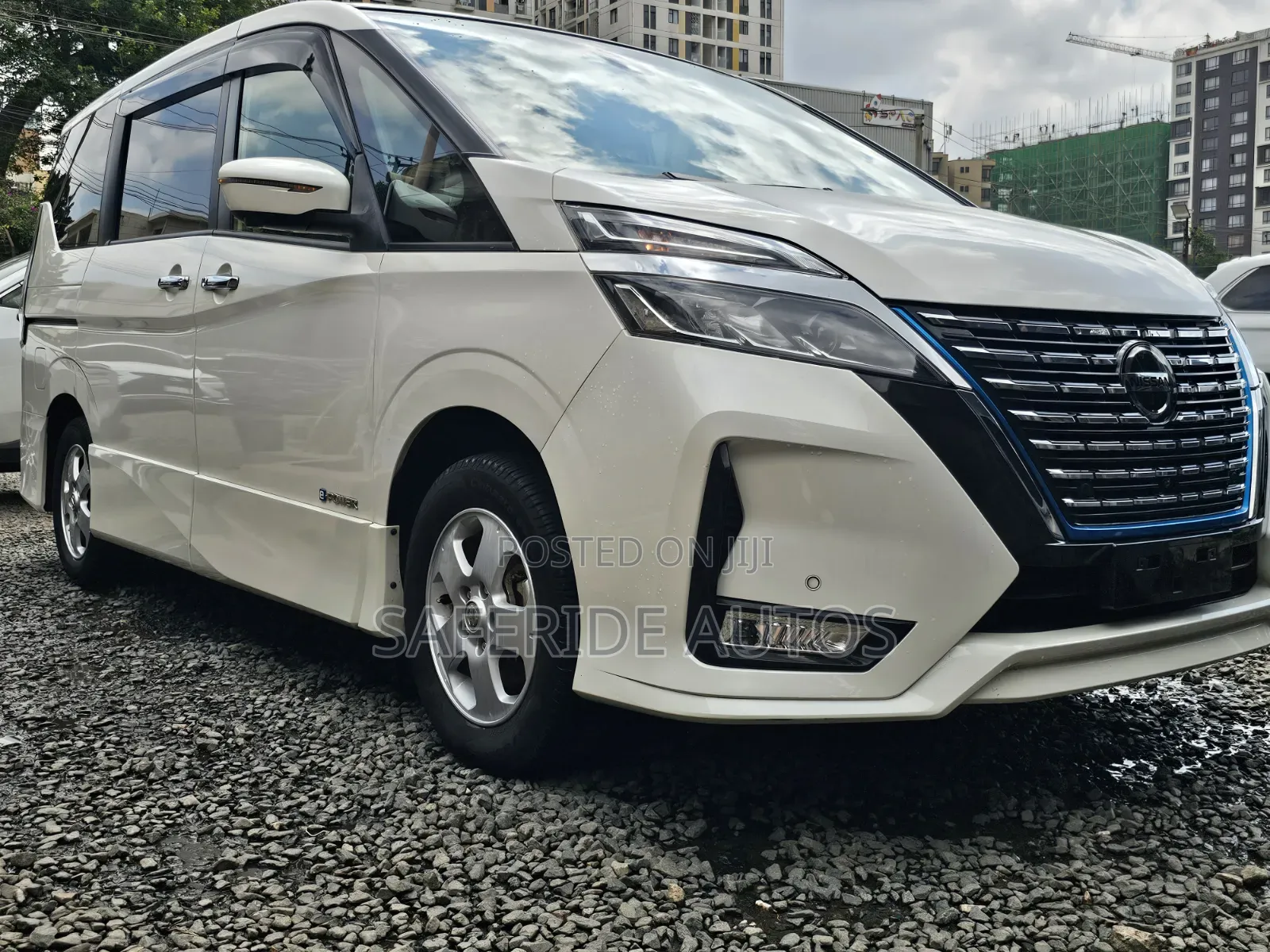 Nissan Serena 2020 White