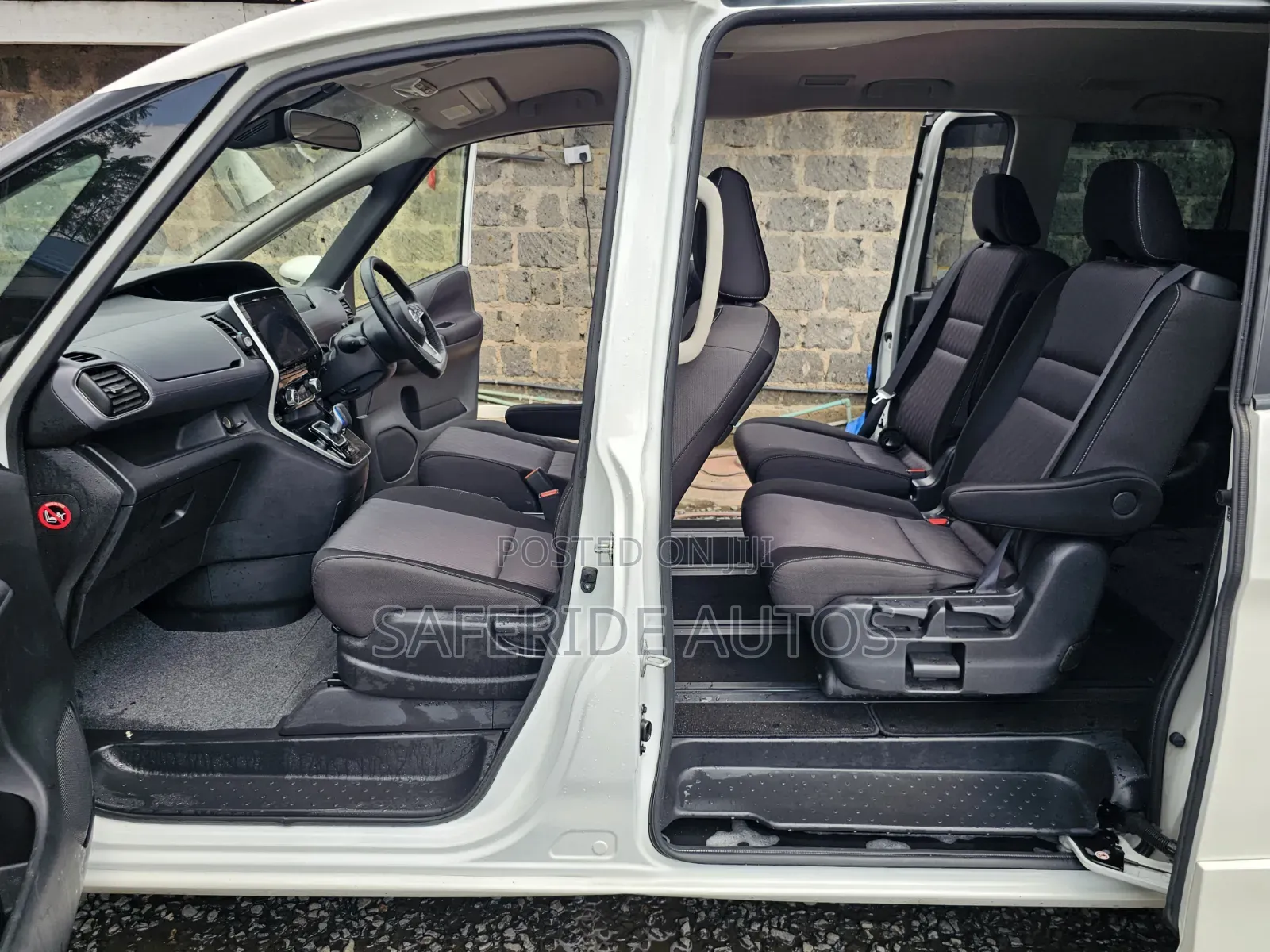 Nissan Serena 2020 White