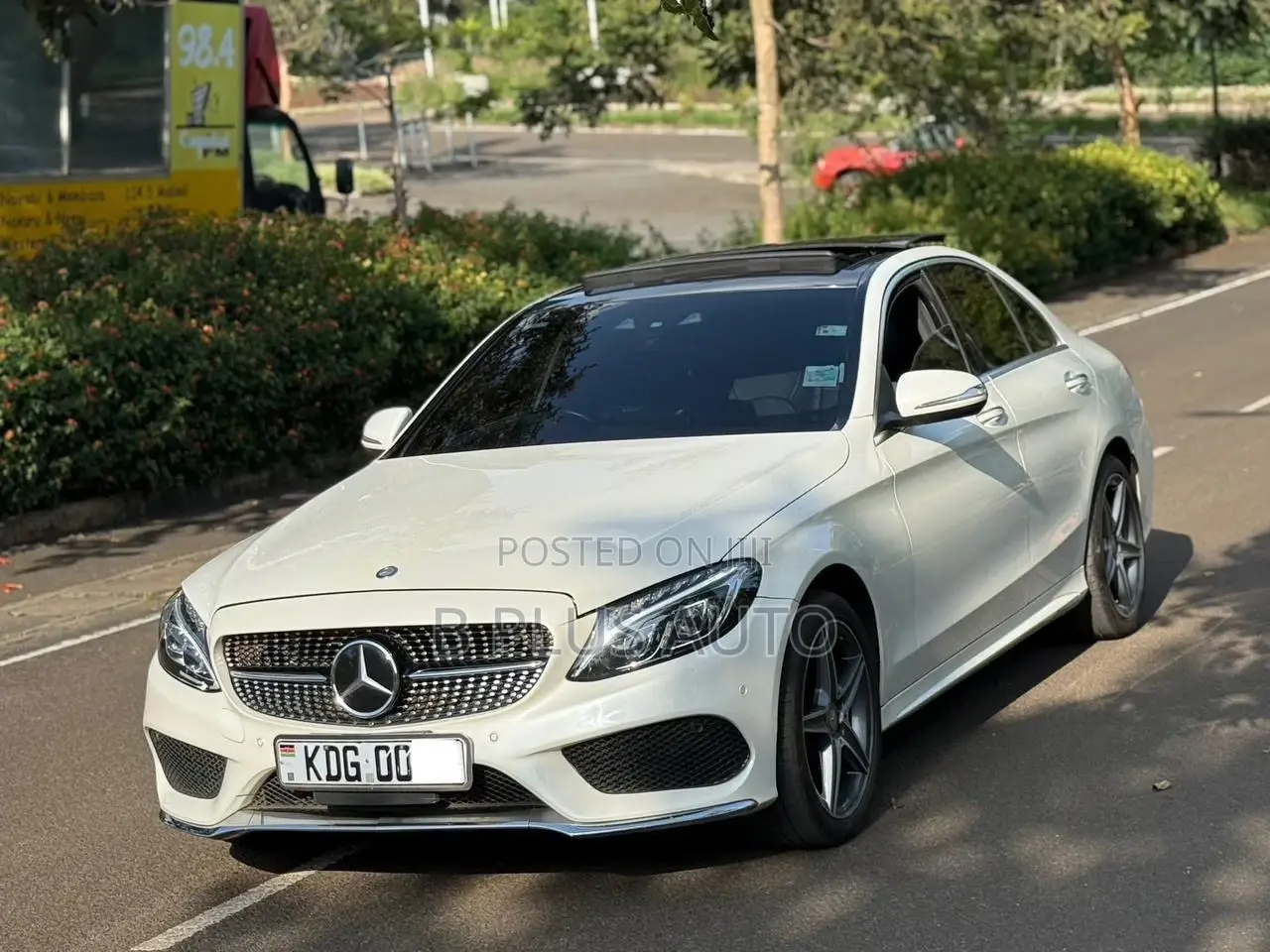 Mercedes-Benz C200 2014 White
