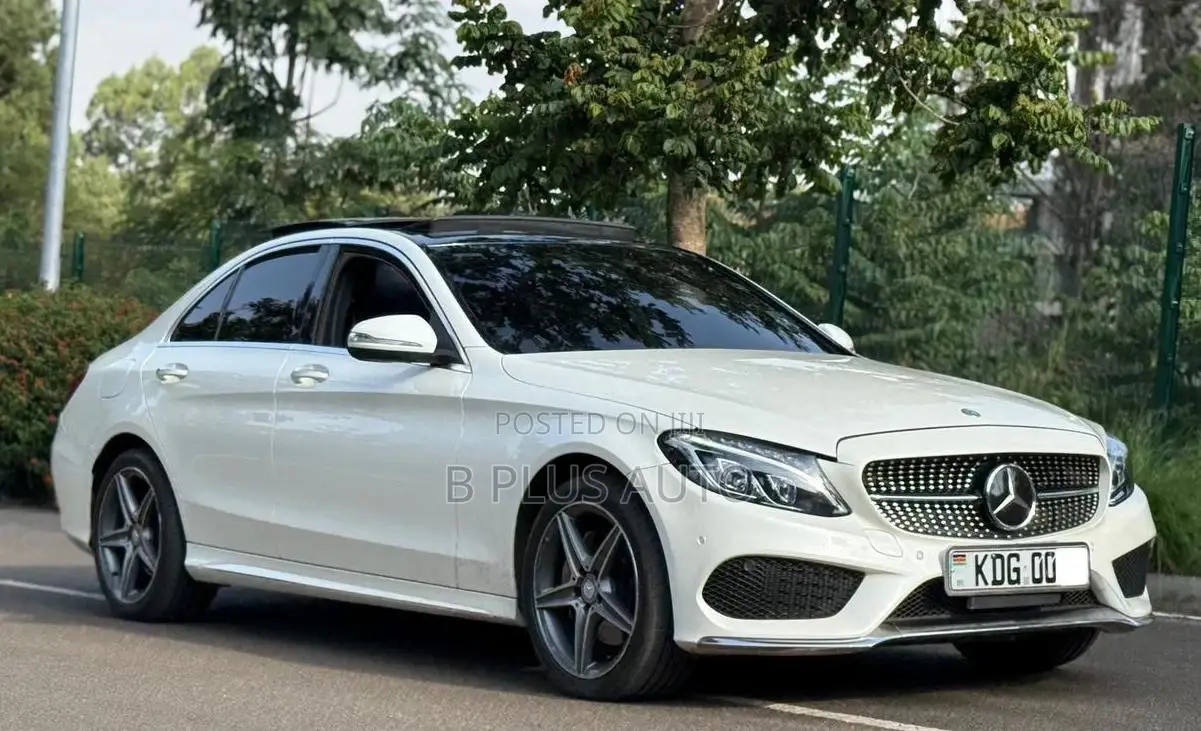 Mercedes-Benz C200 2014 White