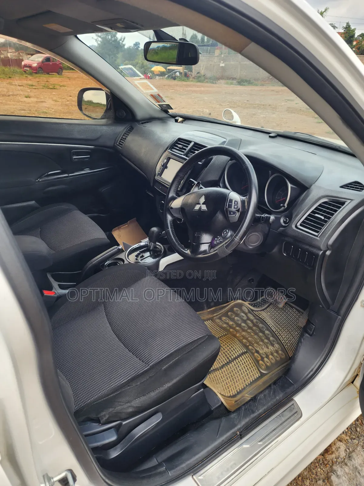 Mitsubishi RVR 2.0 2012 White