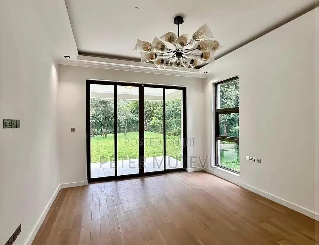 5bdrm House in Hardy for sale