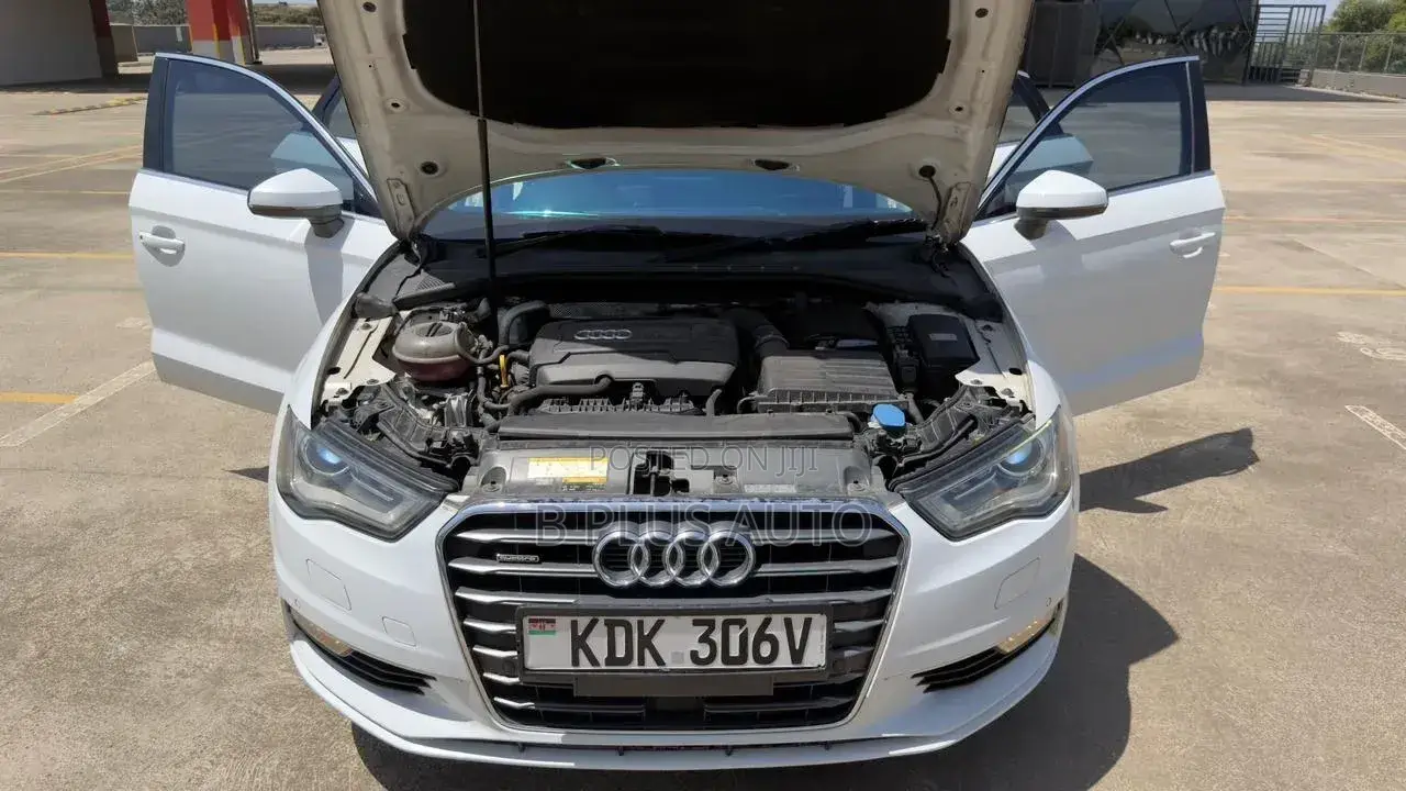 Audi A3 1.8 TFSI Premium Plus 4dr Sedan (1.8L 4cyl Turbo 6AM) 2015
