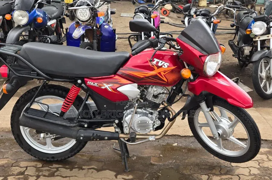 TVS HLX Plus ES 2025 Red