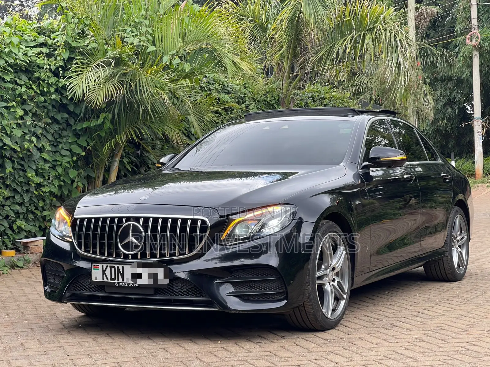 Mercedes-Benz E200 2016 Black