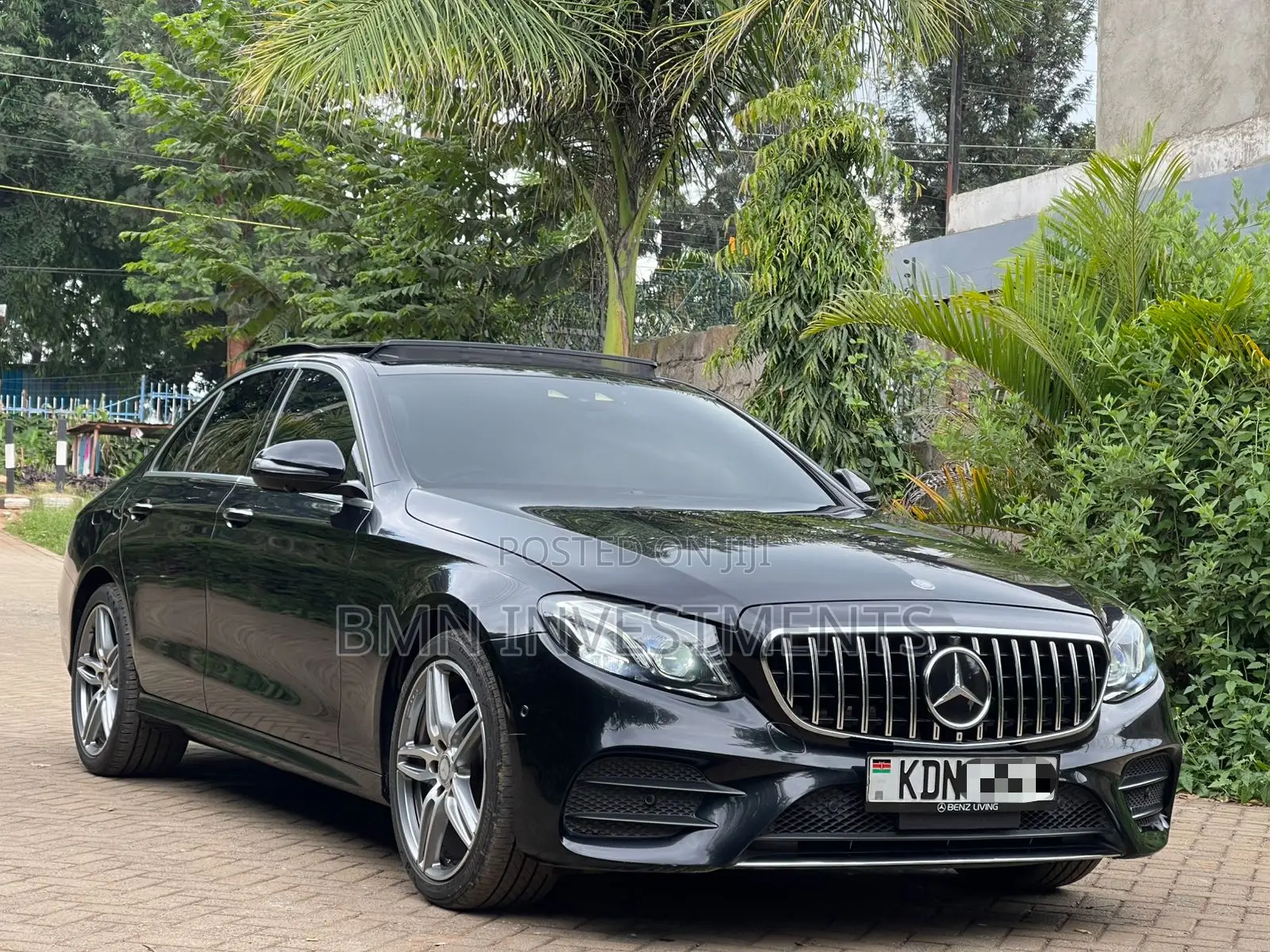 Mercedes-Benz E200 2016 Black