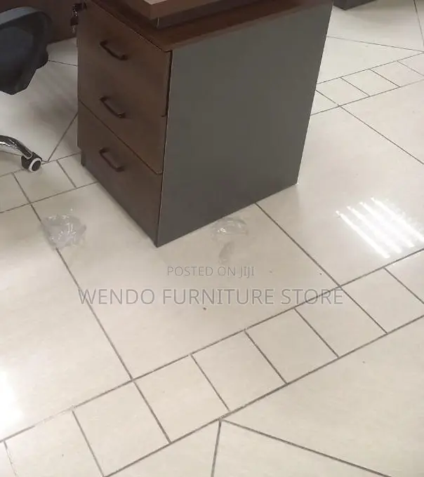 Office Desk; 1.4m Executive Office Quality Secretarial Desks