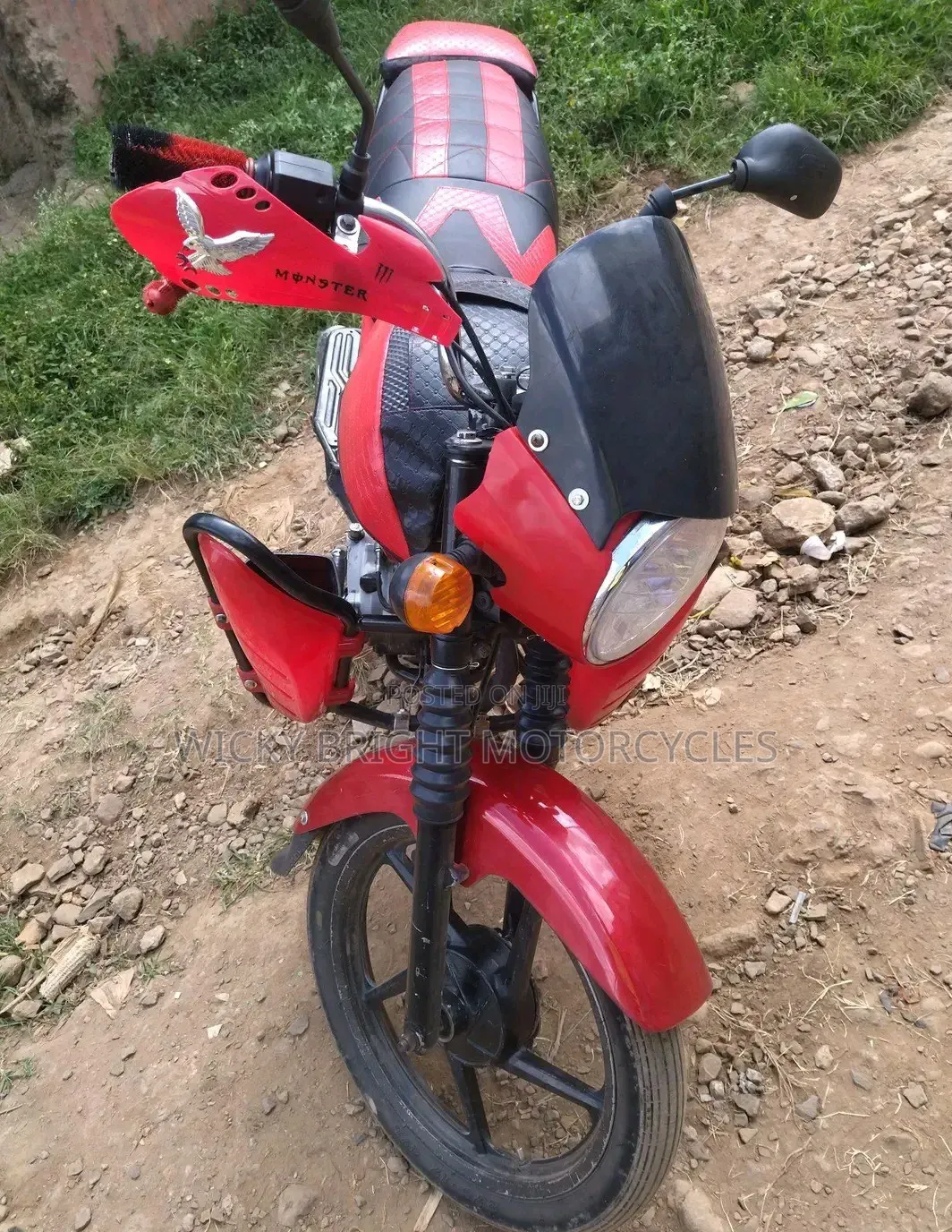 Bajaj Boxer 150 UG 2022 Red